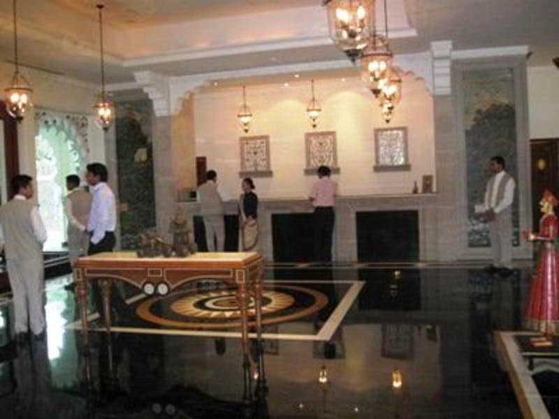 Hotel Trident Udaipur Exterior foto The lobby of the Taj Mahal Palace Hotel